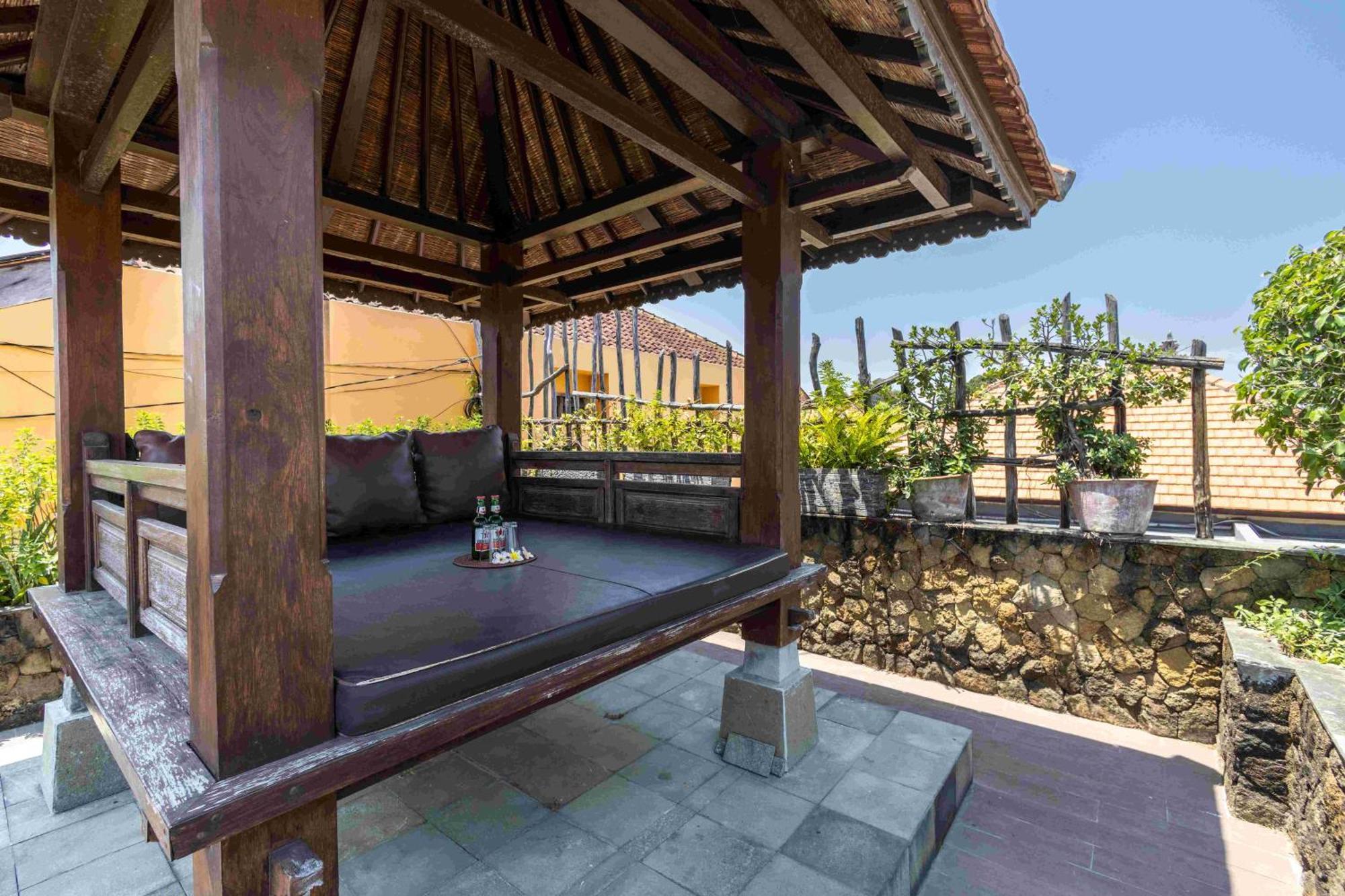 Villa Nesanur - Comfortable & Spacious Beachside Sanur Eksteriør bilde