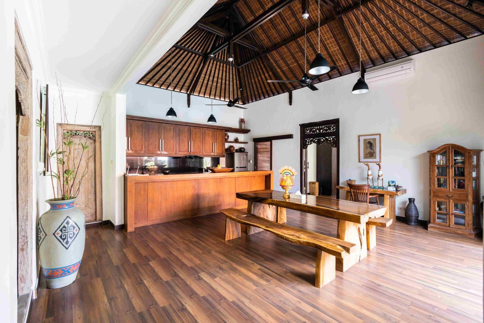 Villa Nesanur - Comfortable & Spacious Beachside Sanur Eksteriør bilde